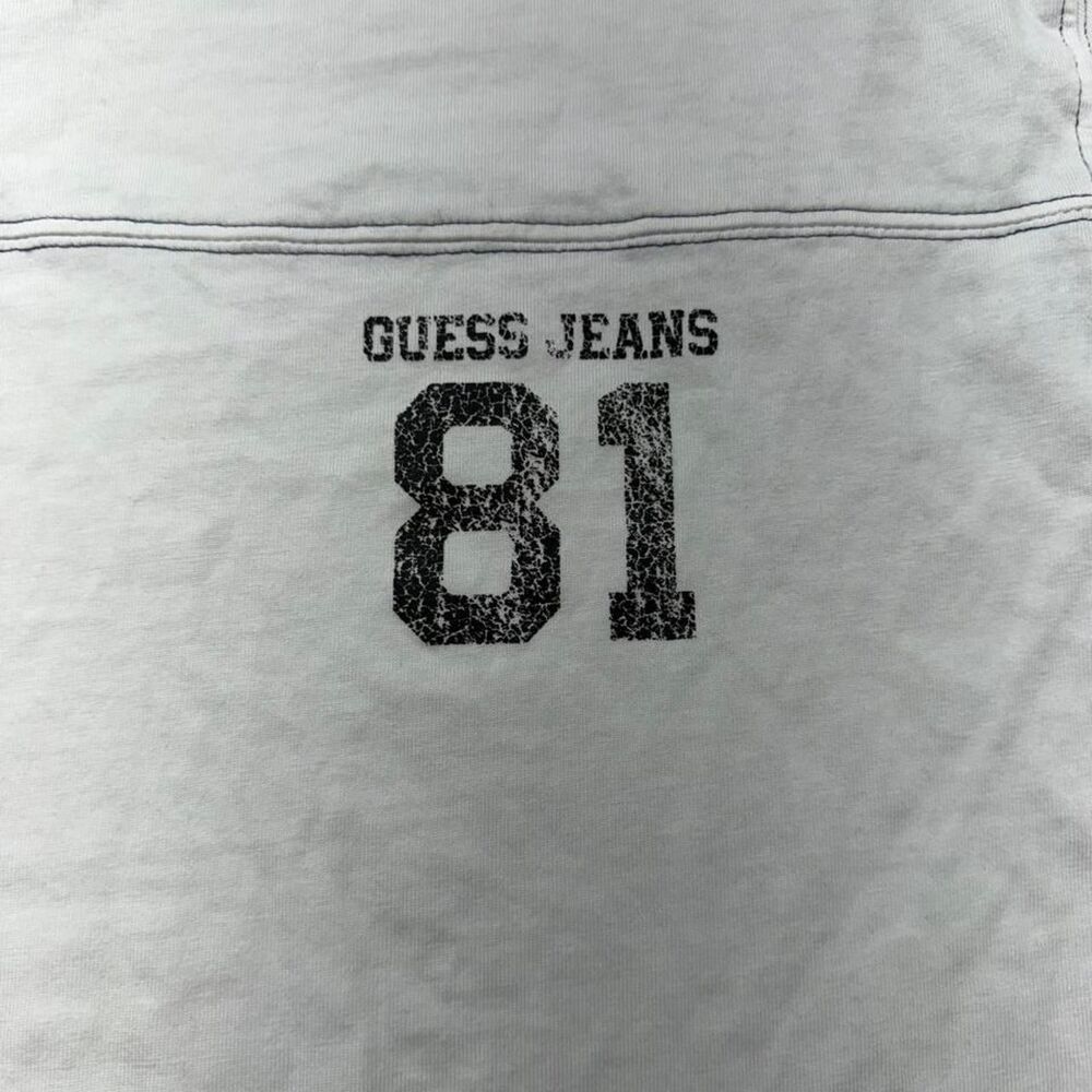 Guess Men's White and Grey T-shirt - Picture 2 of 6